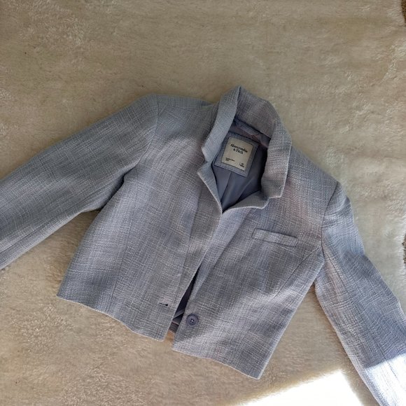 Abercrombie Cropped Blazer - Picture 3 of 3